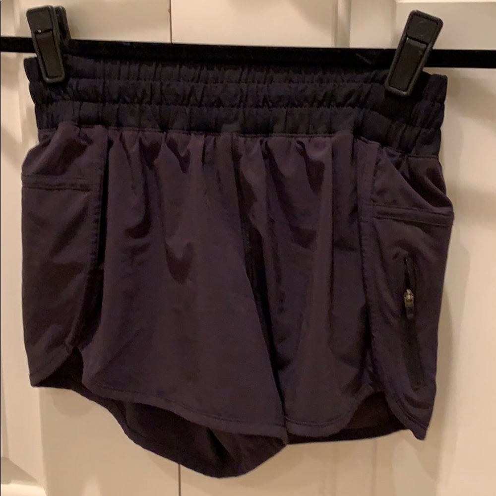 Lululemon black shorts